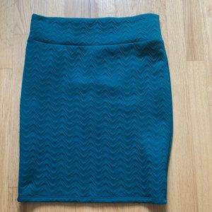 Lularoe texturized Cassie size L